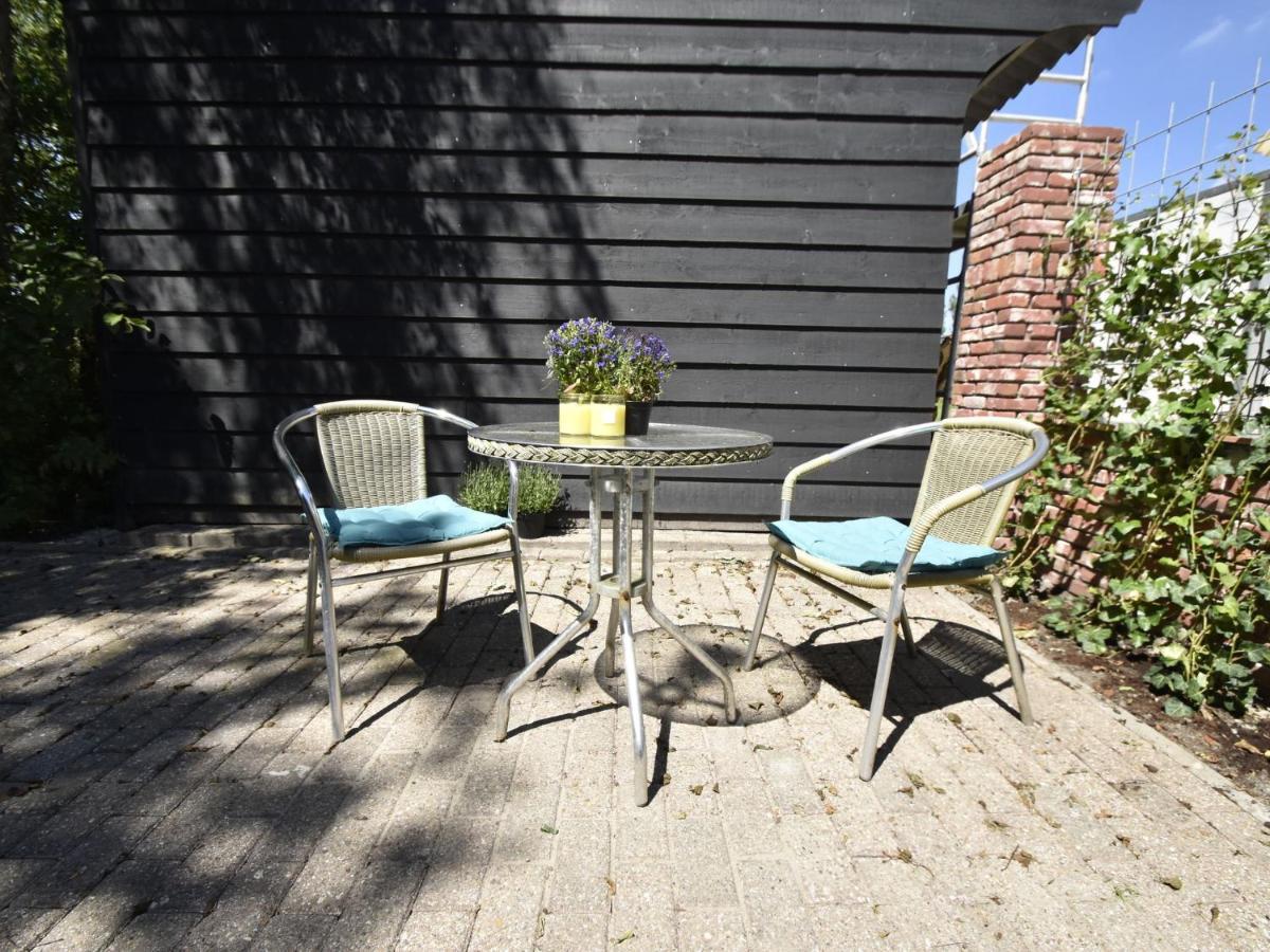 Apartment In Sint Maartensbrug With Garden 外观 照片